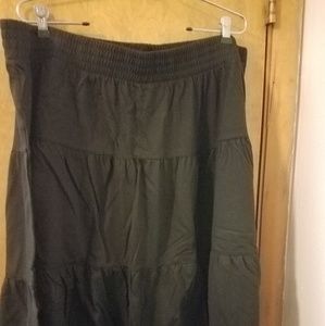 Jersey knit tiered skirt